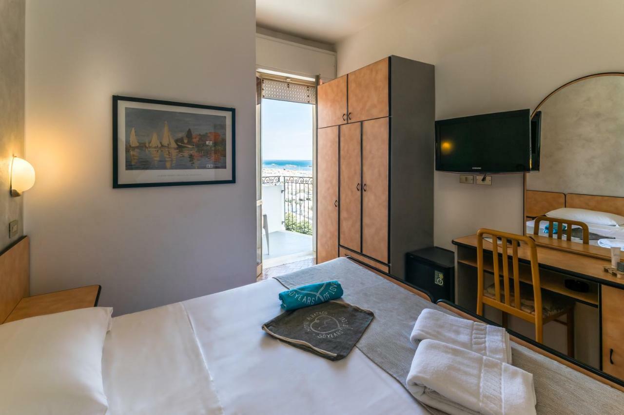 Hotel Albatros Rimini Exterior photo